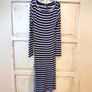 BCBGMaxAzria Size XS women blue cream